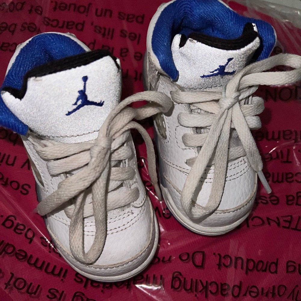 COPY - Sz. 5c Air Jordan 5 Retro 'Stealth 2.0